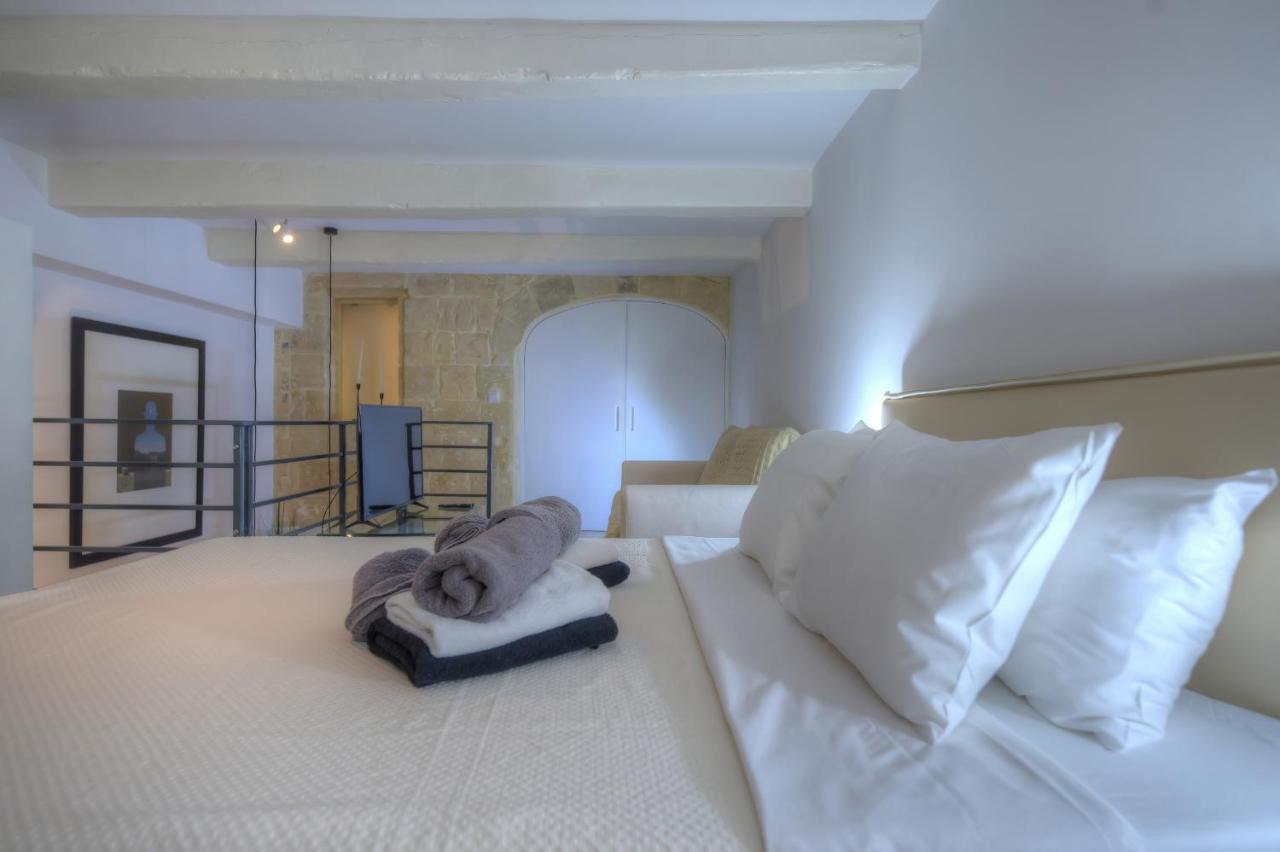 Cute And Modern Duplex Apartment In Ideal Location Rcas1-1 Валетта Экстерьер фото